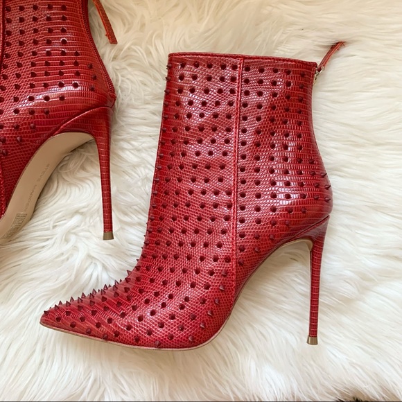 New! STEVE MADDEN Via-S Spike Ankle Zipper Booties - Picture 3 of 14